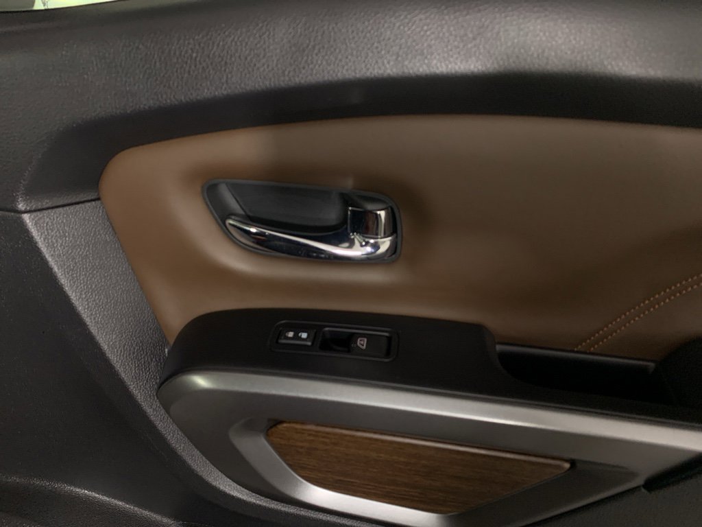 Used 2018 Nissan Titan Platinum Reserve w/ Platinum Utility Package image 39