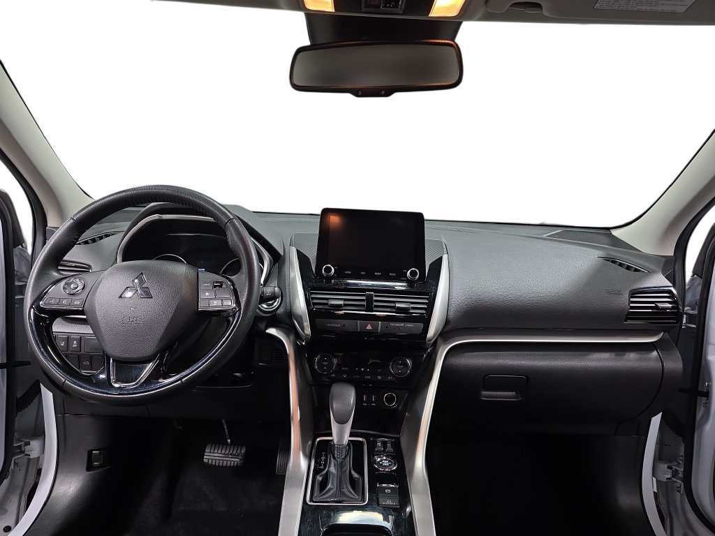 Used 2024 Mitsubishi Eclipse Cross SE AWD/4WD image 11