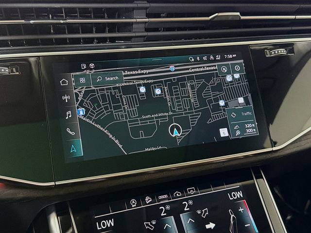 Used 2022 Audi Q8 Premium Plus AWD/4WD image 16