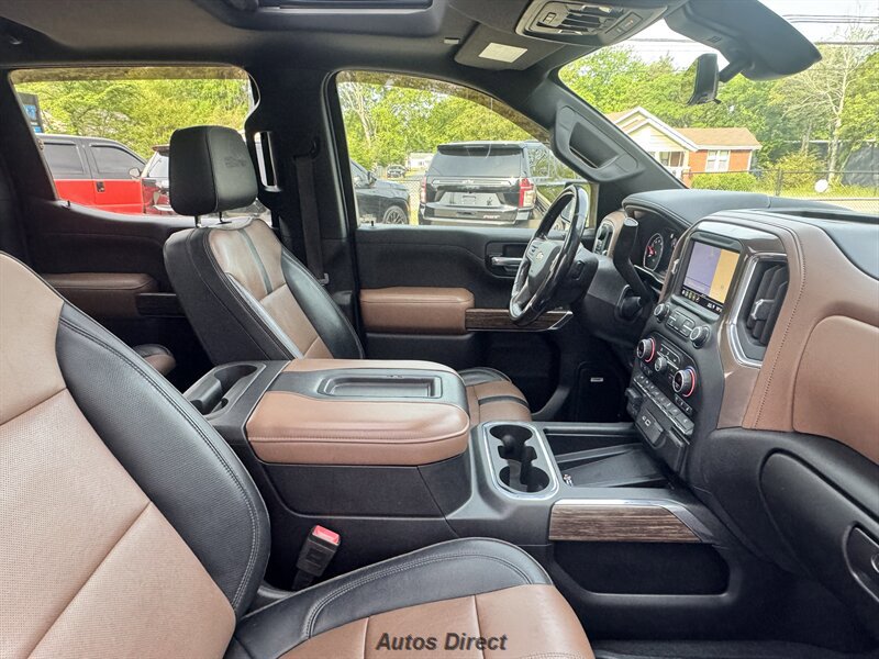 Used 2019 Chevrolet Silverado 1500 High Country w/ Technology Package AWD/4WD image 25