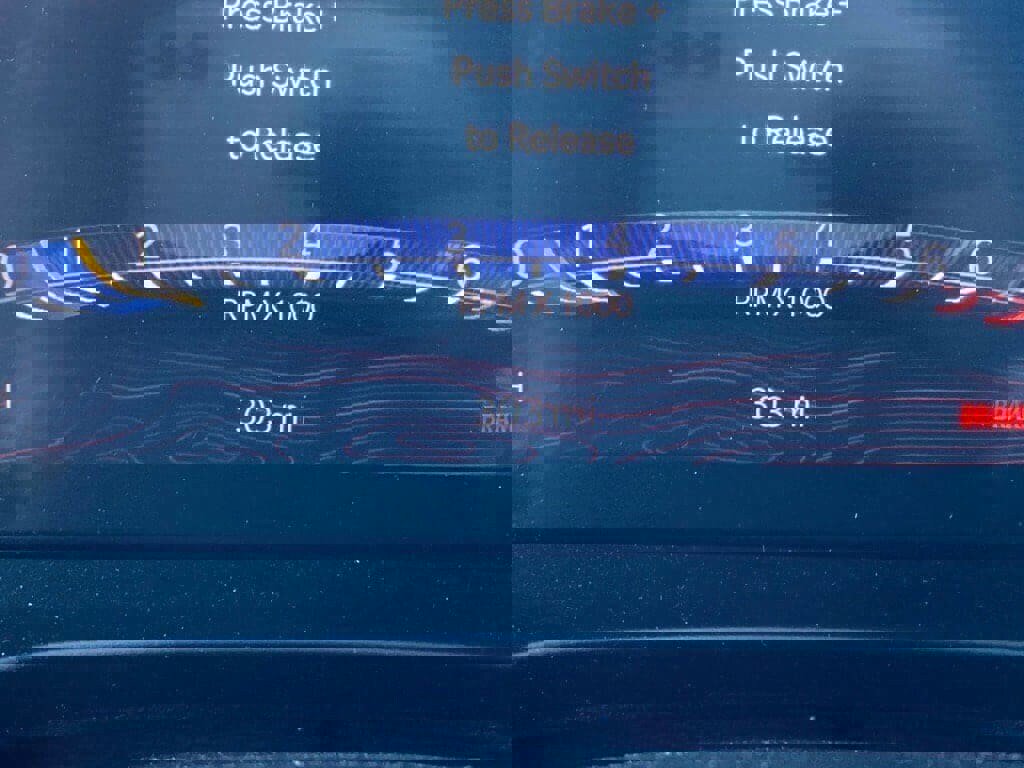 Used 2025 Jeep Grand Cherokee Laredo X image 18