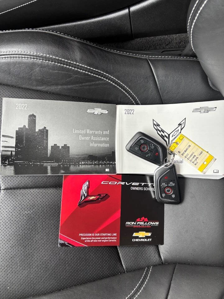 Used 2022 Chevrolet Corvette Stingray Preferred Cpe w/ Z51 Performance Package image 31
