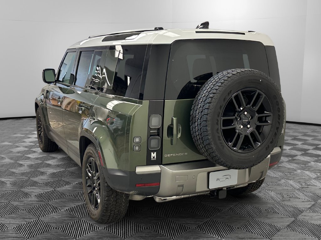 New 2026 Land Rover Defender 110 S AWD/4WD image 3