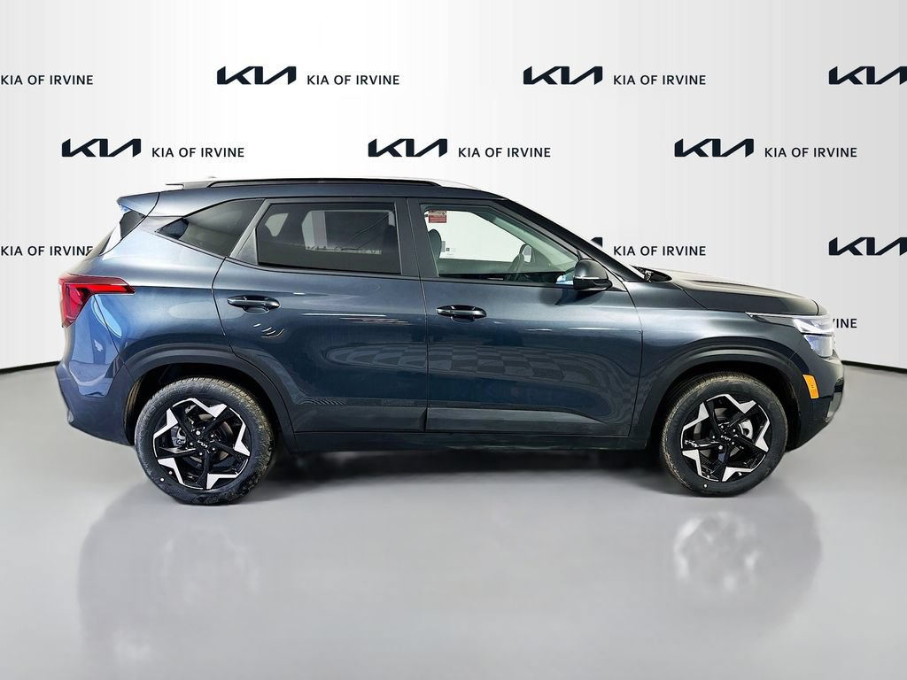 New 2026 Kia Seltos S FWD image 8