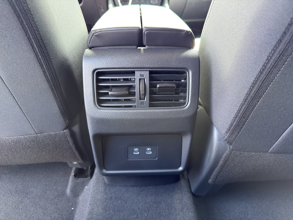 New 2026 Nissan Rogue SV AWD/4WD image 31