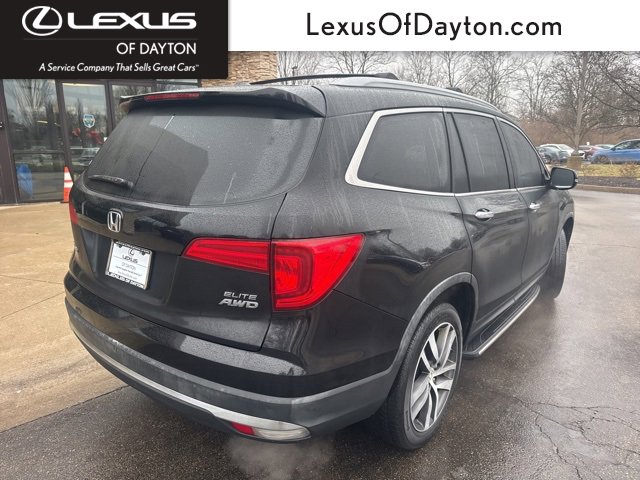 Used 2017 Honda Pilot Elite image 3