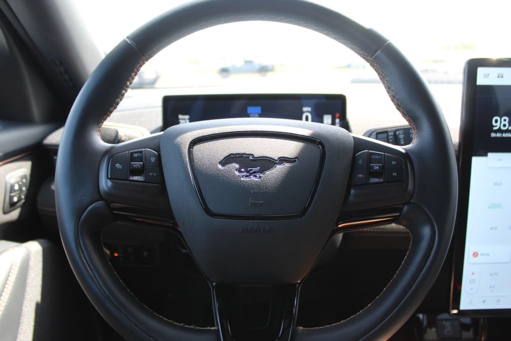 Used 2023 Ford Mustang Mach-E GT AWD/4WD image 23