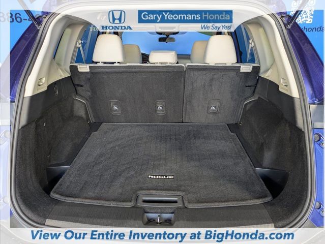 Used 2021 Nissan Rogue SV image 17