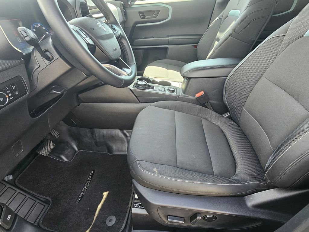 Used 2024 Ford Bronco Sport Badlands image 16