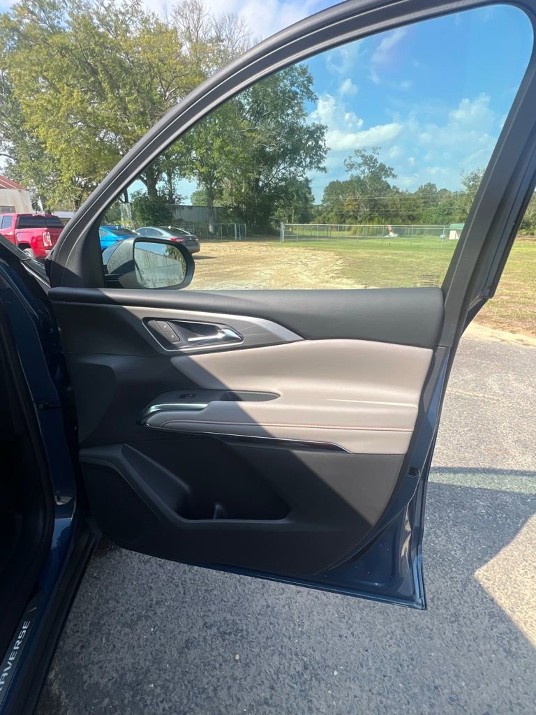 New 2026 Chevrolet Traverse LT image 21