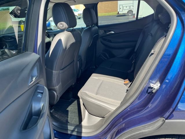 Used 2023 Buick Encore GX Select w/ Safety Package II AWD/4WD image 32