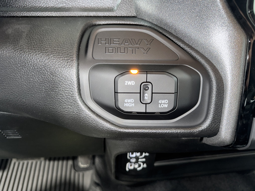 New 2025 RAM 2500 Tradesman AWD/4WD image 37