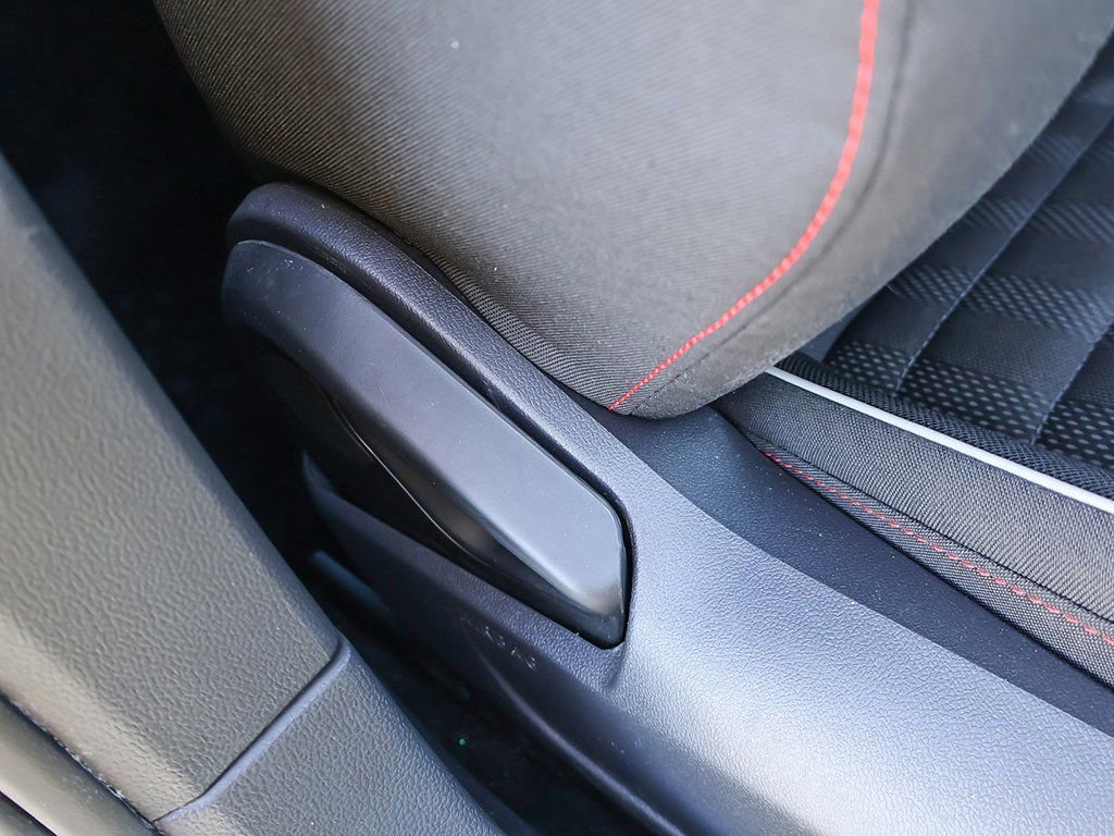 Used 2019 Volkswagen Jetta GLI image 31