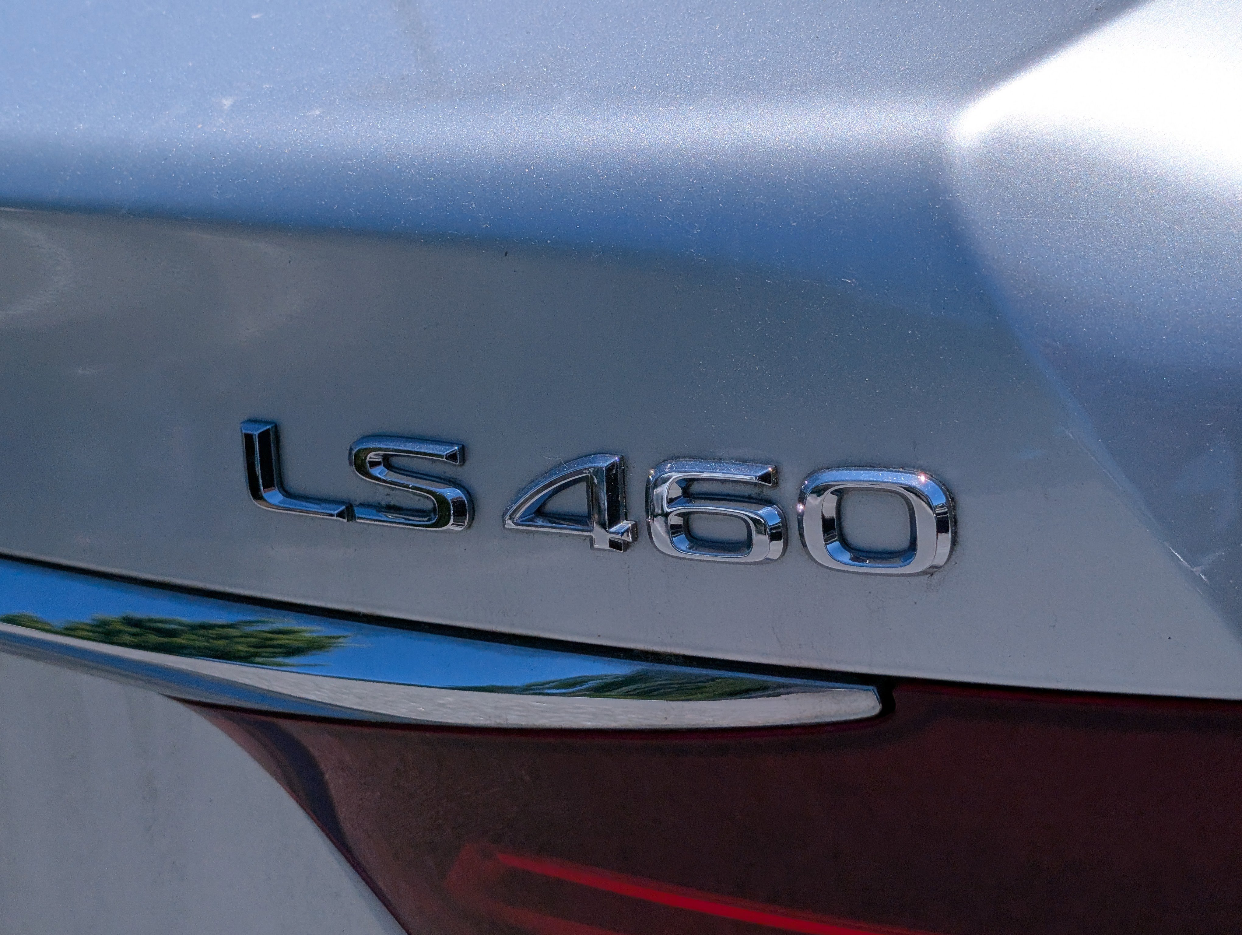 Used 2013 Lexus LS 460 AWD w/ Comfort Pkg image 9