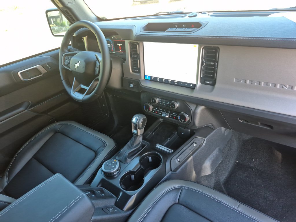 New 2026 Ford Bronco Outer Banks AWD/4WD image 29