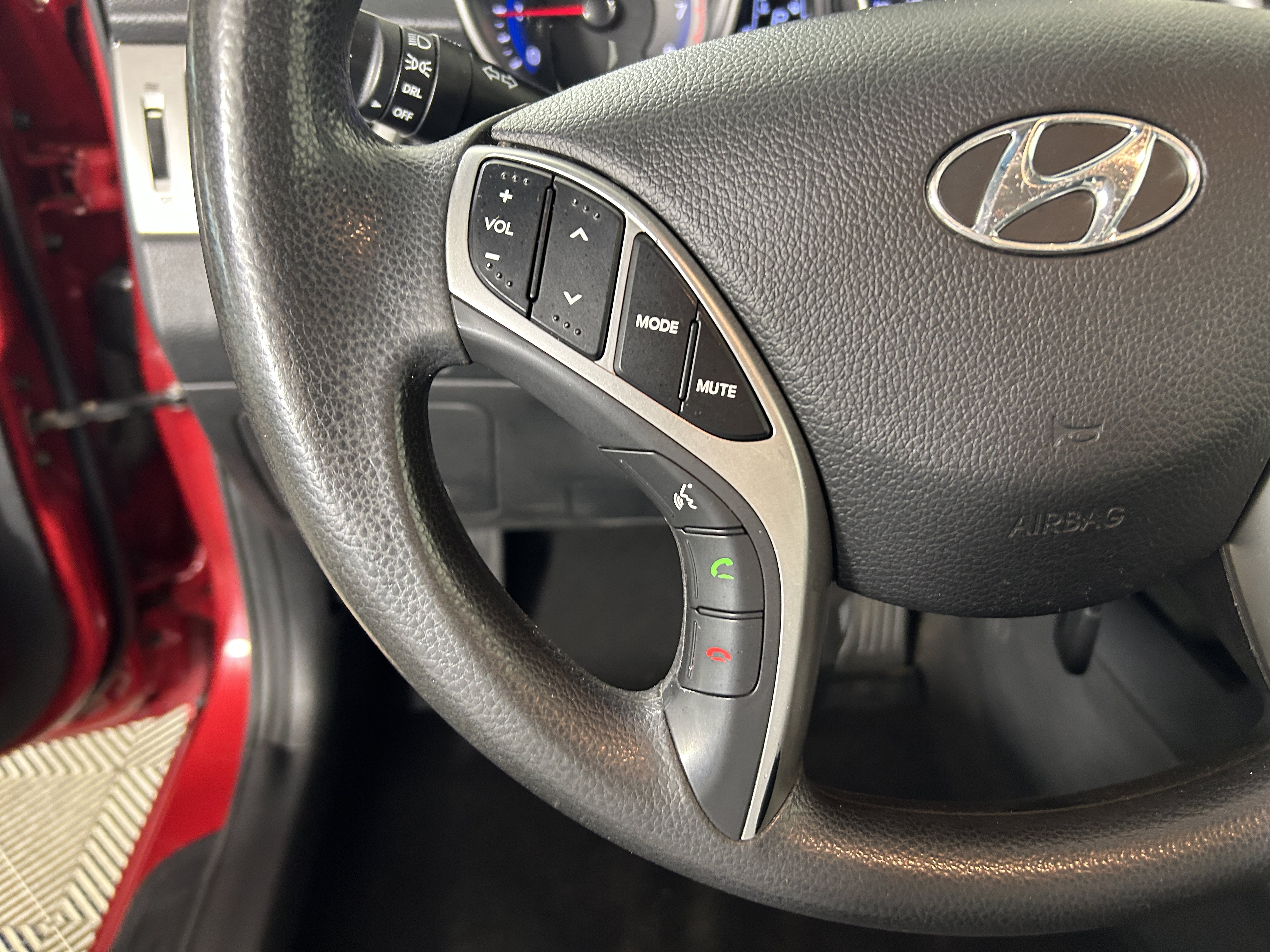 Used 2016 Hyundai Elantra GT FWD image 10