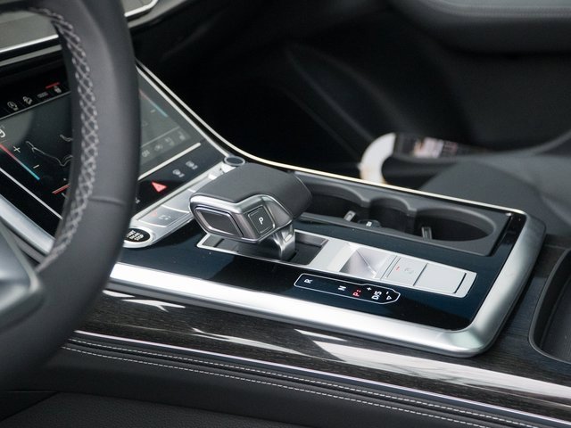 New 2026 Audi Q8 Premium Plus image 12