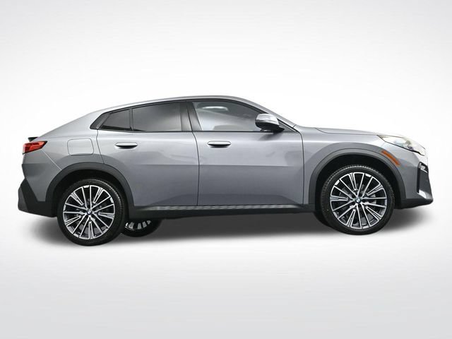 New 2026 BMW X2 xDrive28i w/ Technology Package AWD/4WD image 36