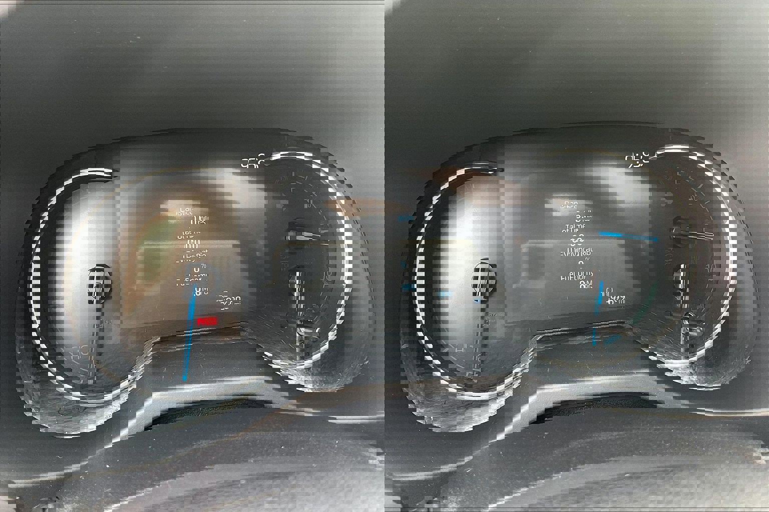 Used 2023 Toyota RAV4 SE image 25