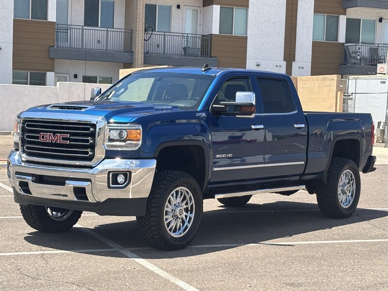 Used 2018 GMC Sierra 3500 SLT AWD/4WD image 10
