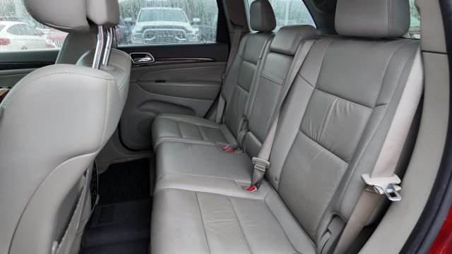 Used 2011 Jeep Grand Cherokee Laredo AWD/4WD image 12
