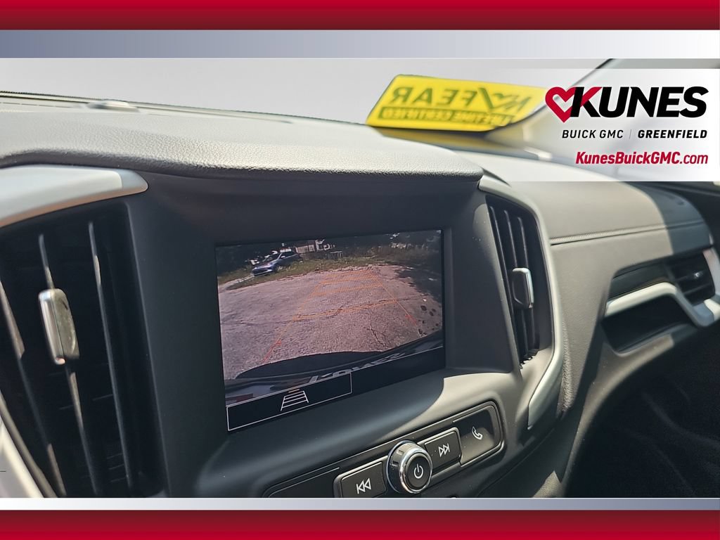 Used 2023 GMC Terrain SLE w/ Driver Convenience Package FWD image 19