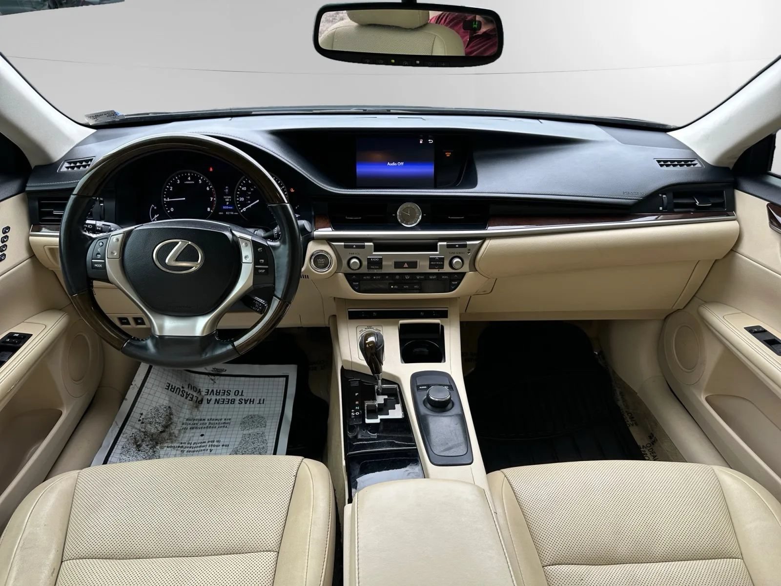 Used 2015 Lexus ES 350 w/ Premium Package FWD image 17