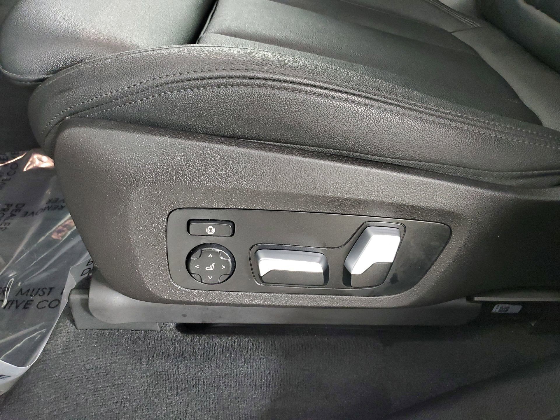 Used 2020 BMW X3 xDrive30i w/ Premium Package image 29