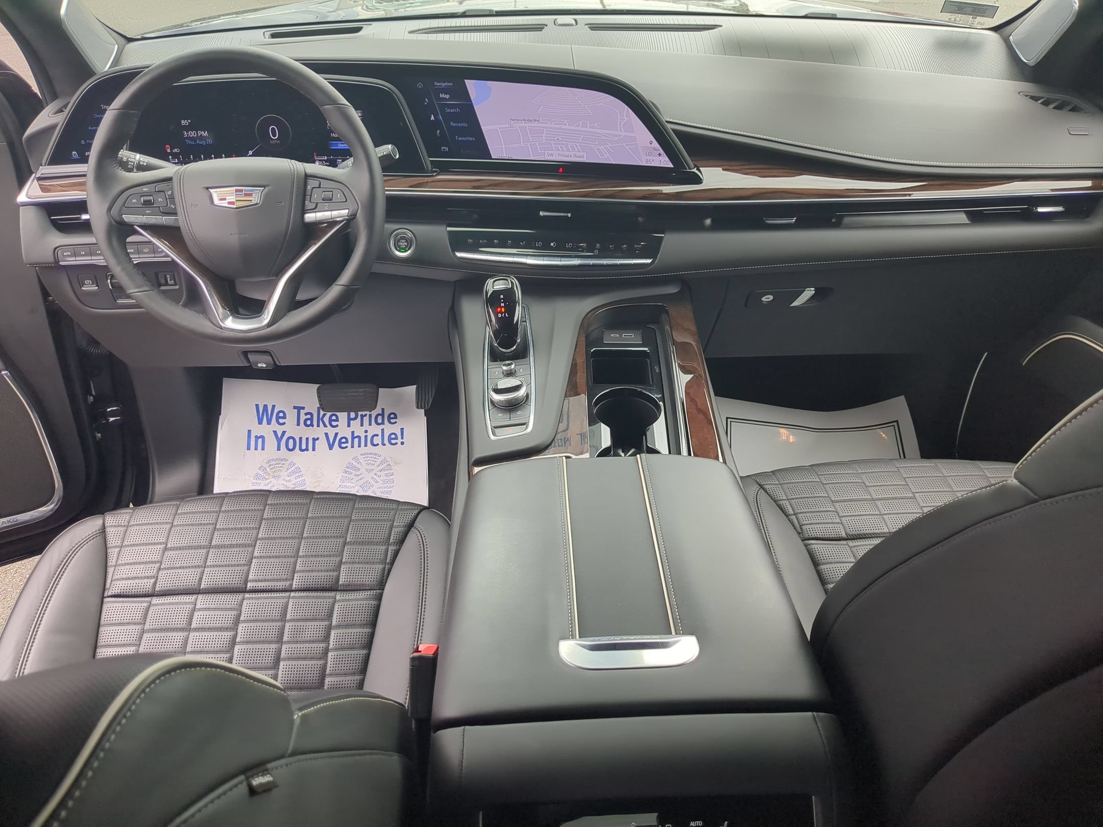 Certified 2023 Cadillac Escalade Premium Luxury Platinum AWD/4WD image 19