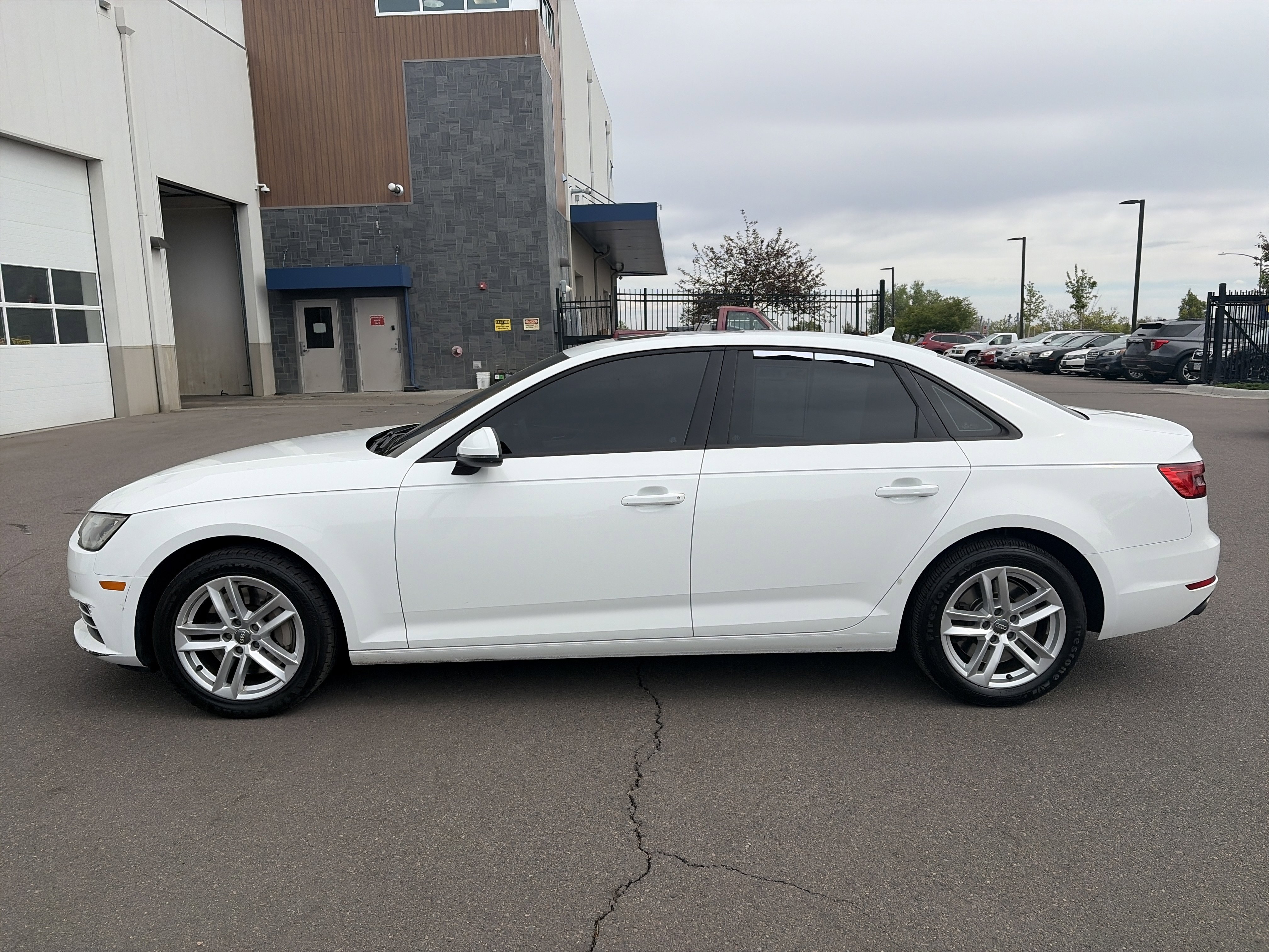 Used 2017 Audi A4 2.0T Premium FWD image 9