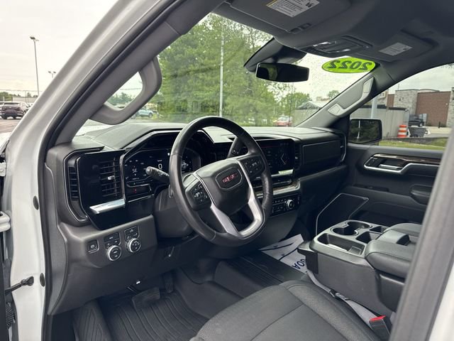 Used 2022 GMC Sierra 1500 Elevation w/ LPO, Elevation Black Package AWD/4WD image 12