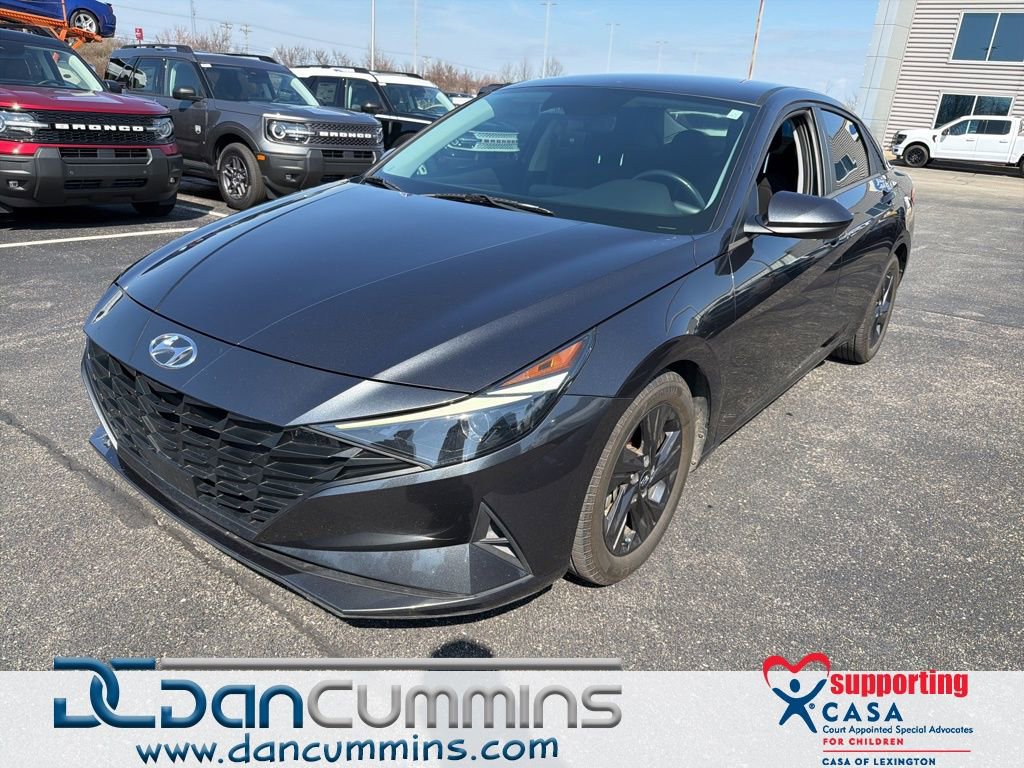 Used 2021 Hyundai Elantra SEL w/ Convenience Package image 1