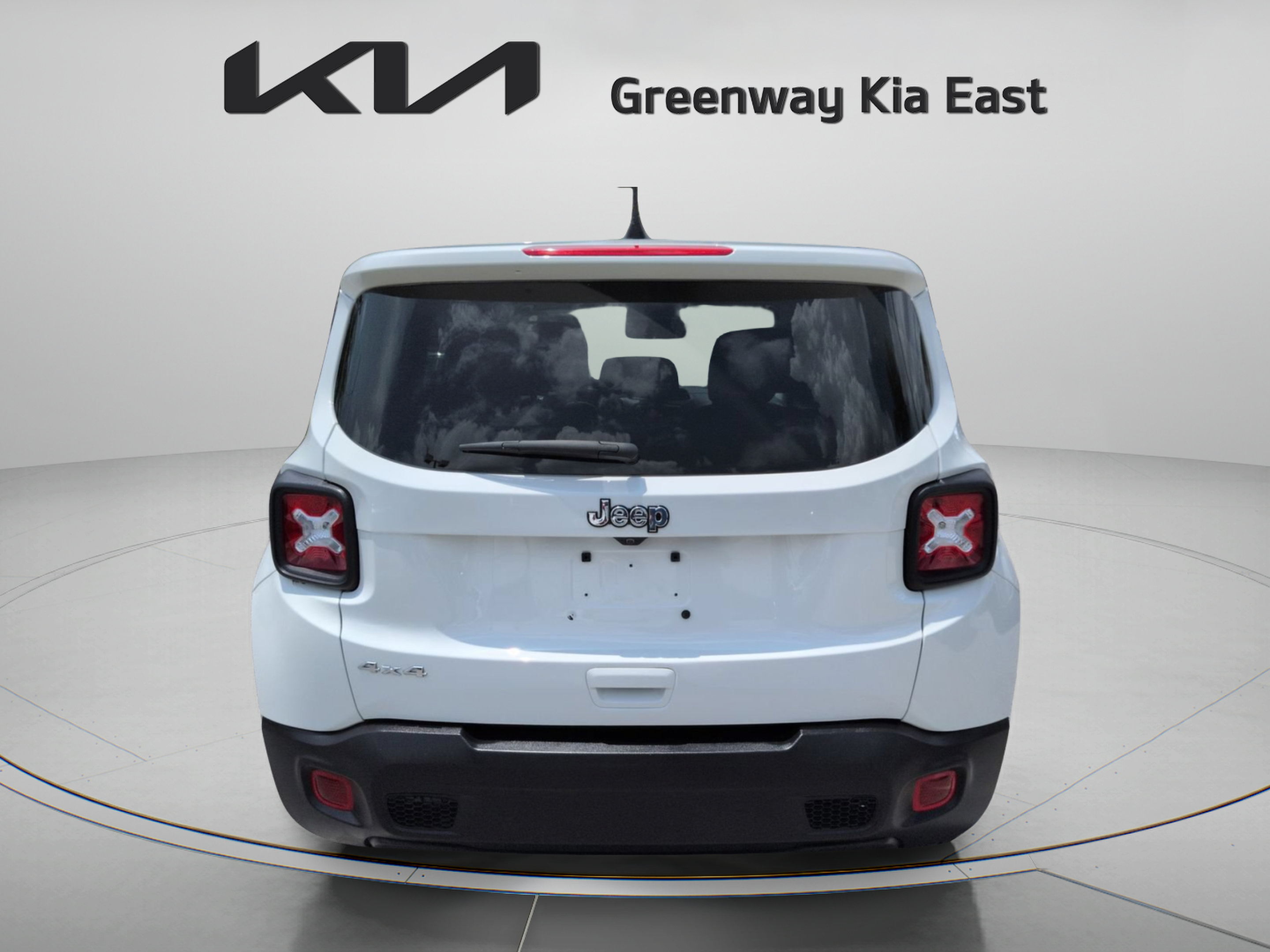 Used 2023 Jeep Renegade Latitude AWD/4WD image 7