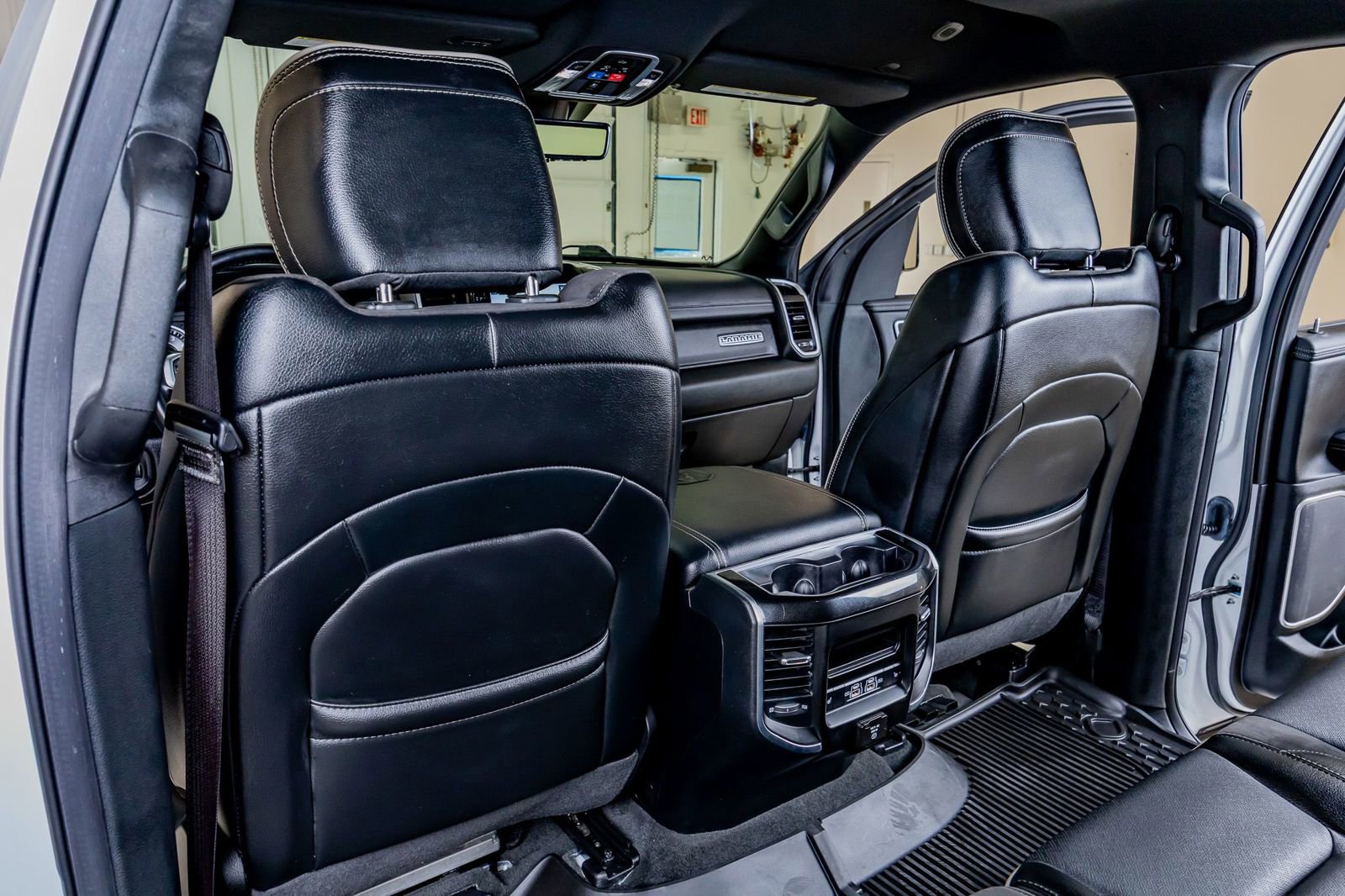 Used 2021 RAM 1500 Laramie AWD/4WD image 32
