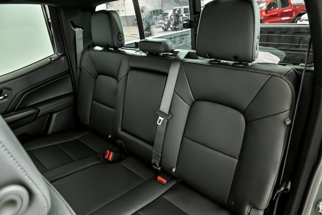 New 2026 GMC Canyon Elevation w/ Convenience Package image 9