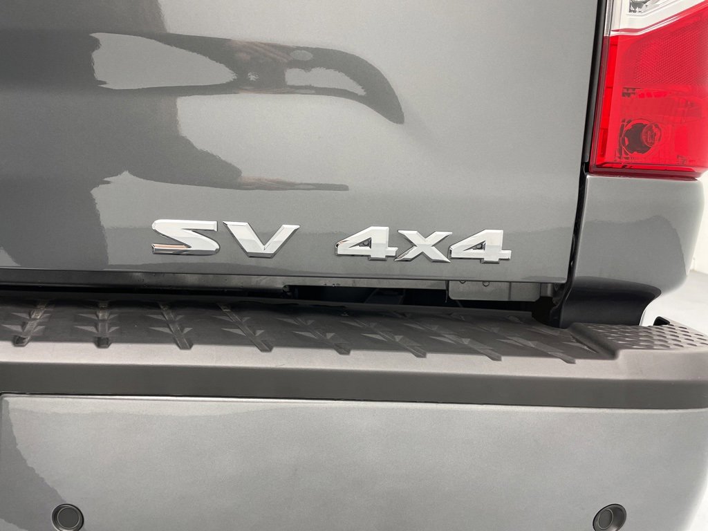 Used 2024 Nissan Titan SV image 53