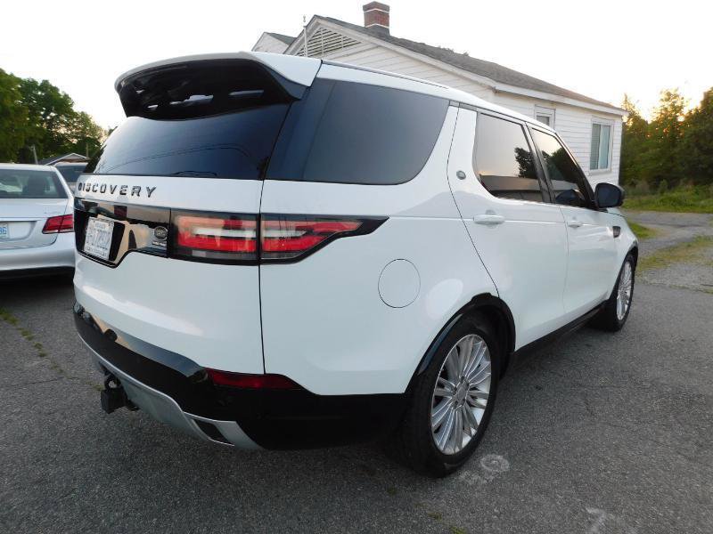 Used 2018 Land Rover Discovery HSE Luxury AWD/4WD image 9
