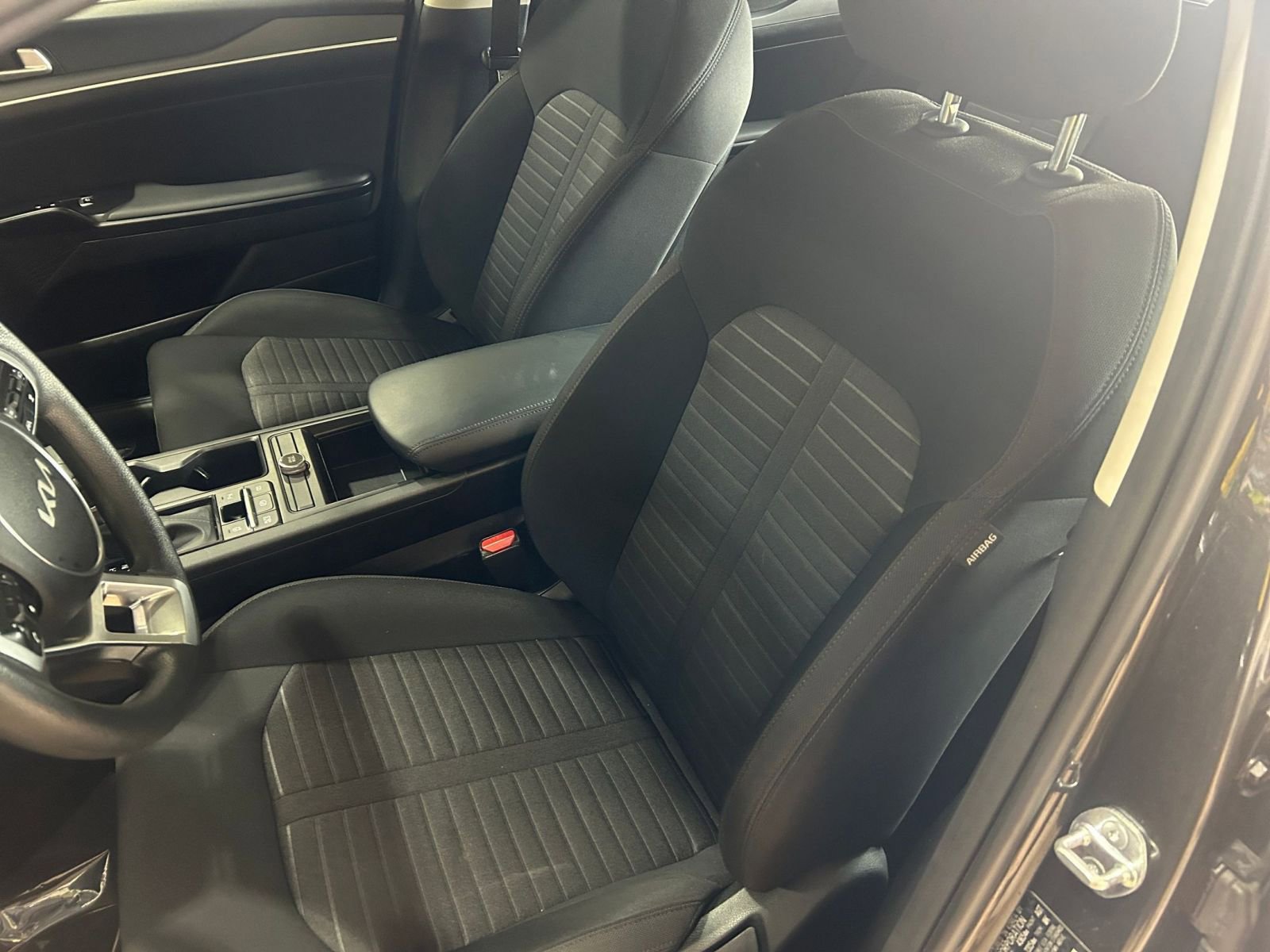 Used 2025 Kia K5 LXS image 36