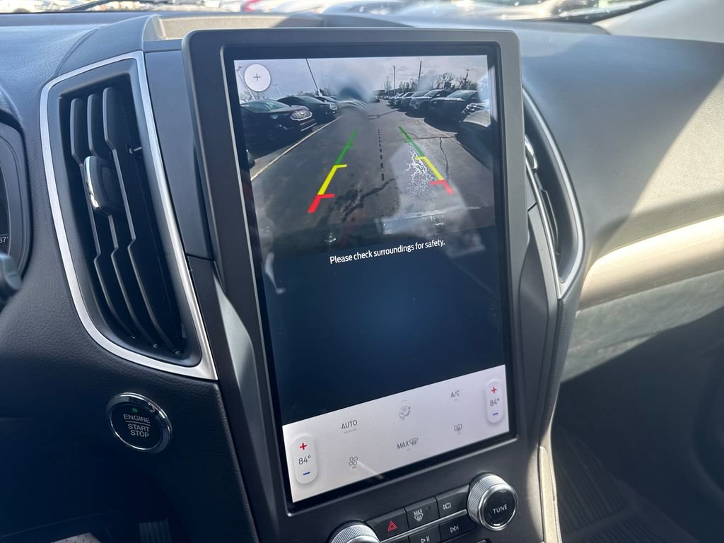 Used 2024 Ford Edge SE image 29