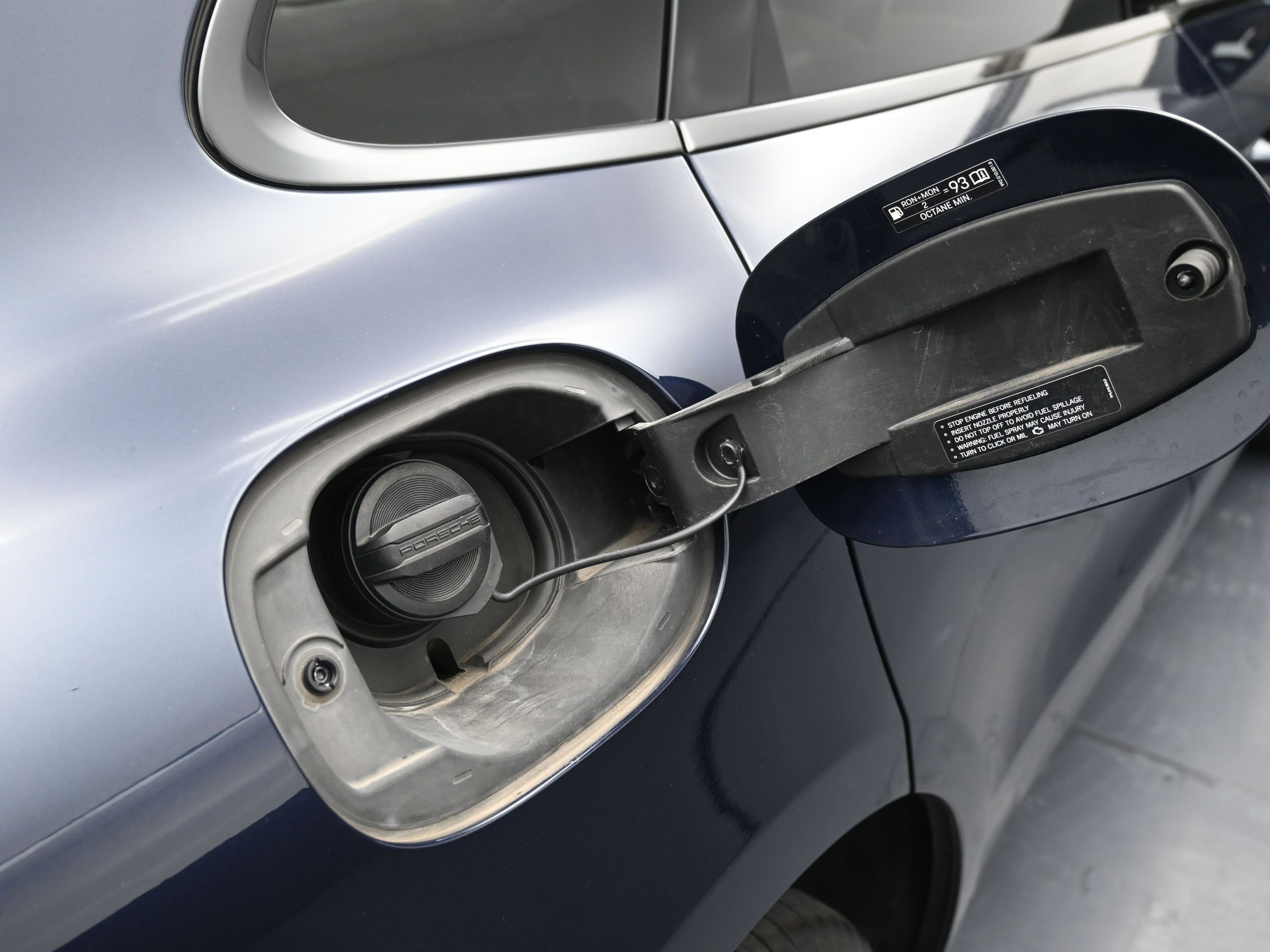 Used 2021 Porsche Macan S image 11