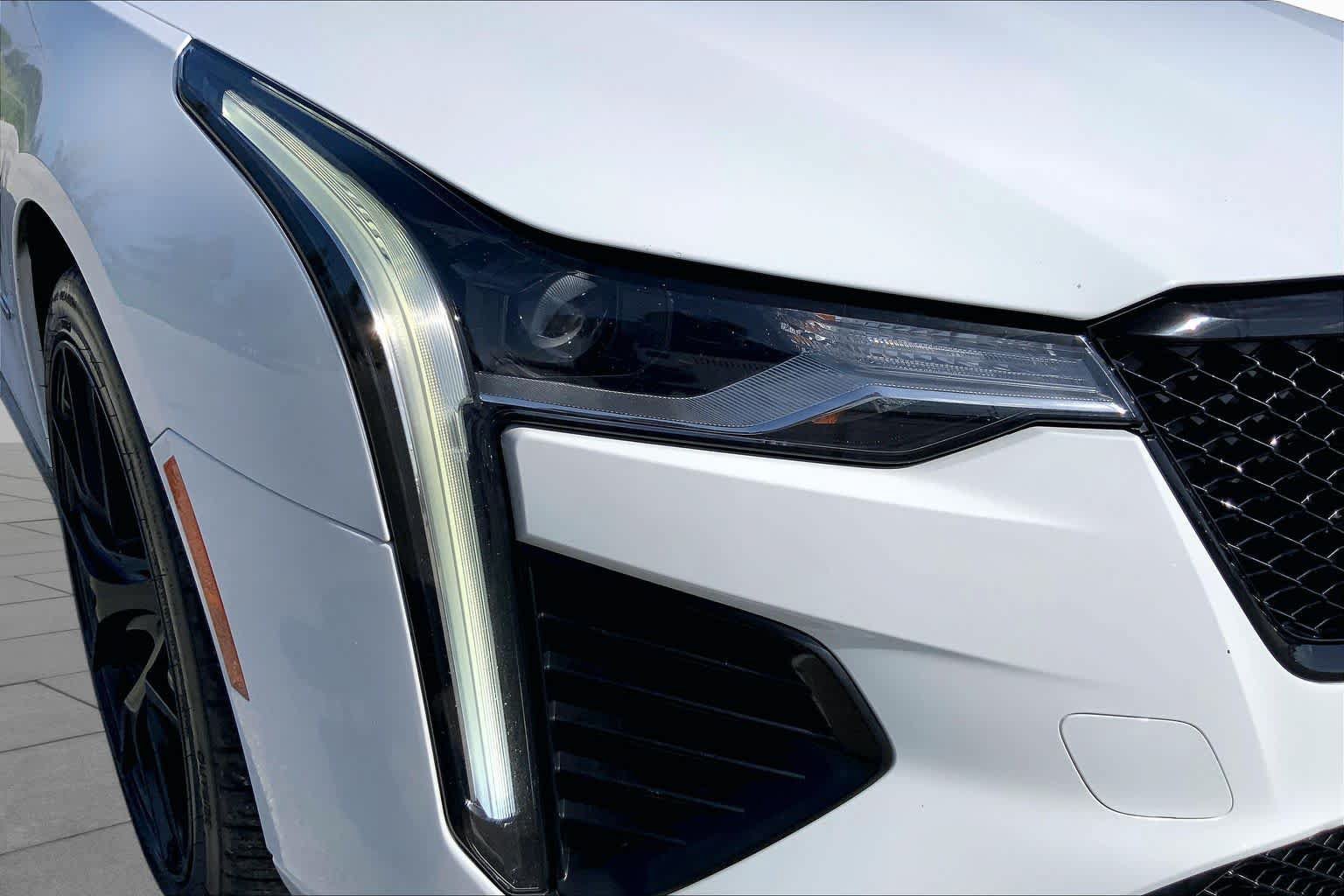 Used 2021 Cadillac CT4 V AWD/4WD image 27
