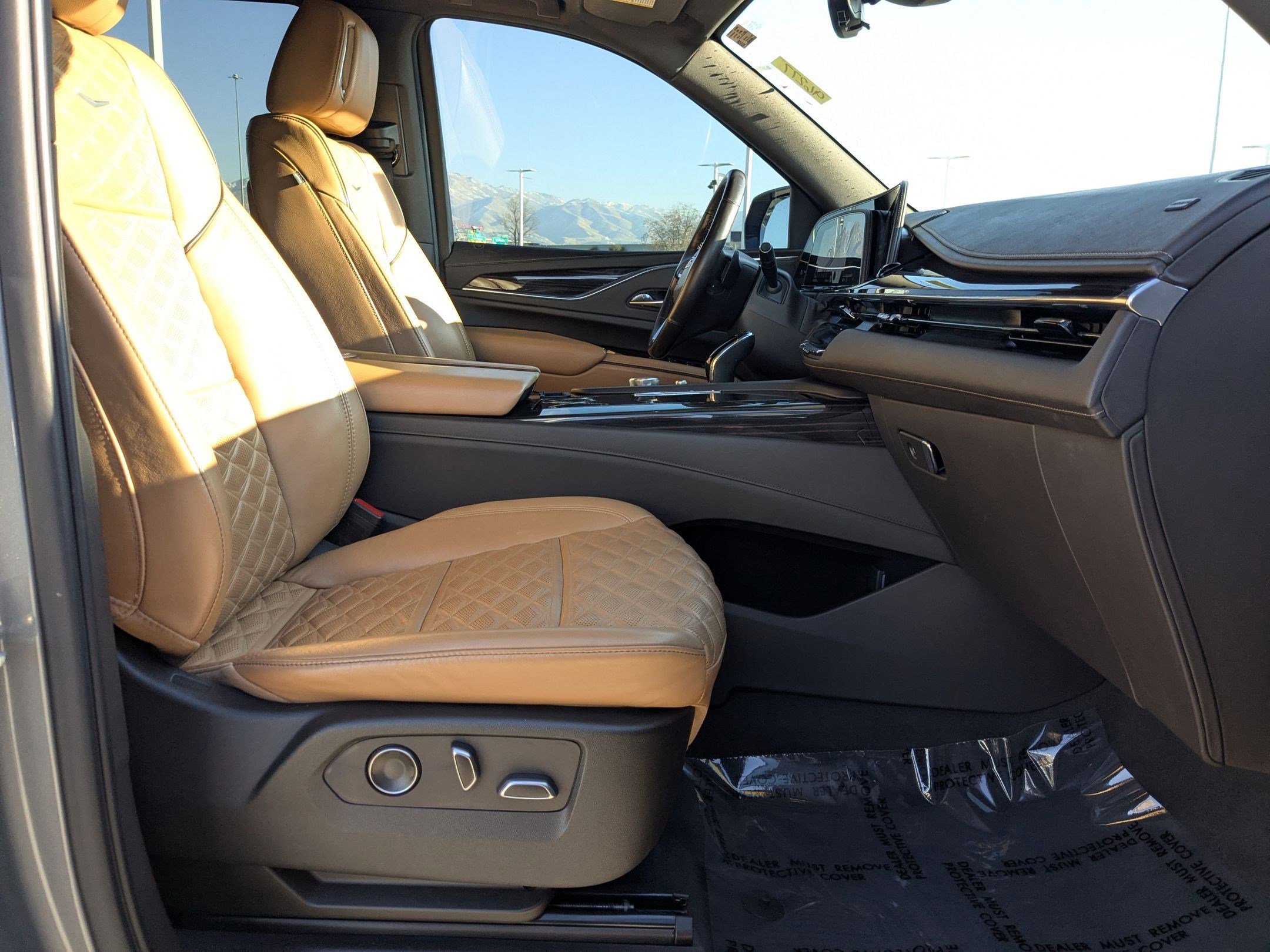 Used 2021 Cadillac Escalade Sport w/ Driver Assist Tech Package image 21