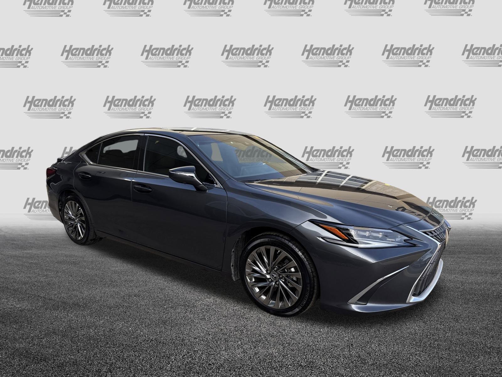 Certified 2024 Lexus ES 350 Ultra Luxury image 2