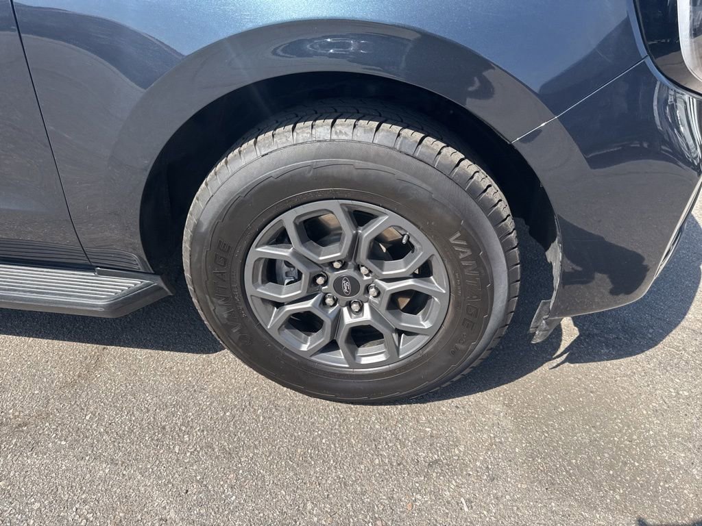 Certified 2025 Ford Expedition Max Active image 3