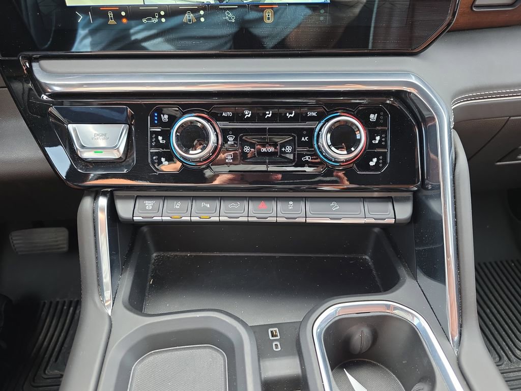 Used 2025 GMC Sierra 2500 Denali Ultimate image 29