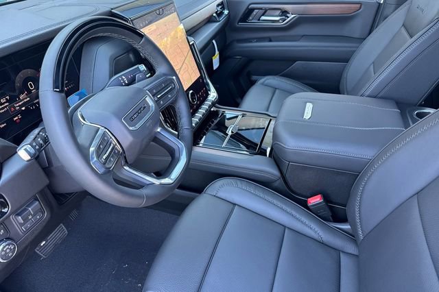New 2026 GMC Yukon Denali image 10