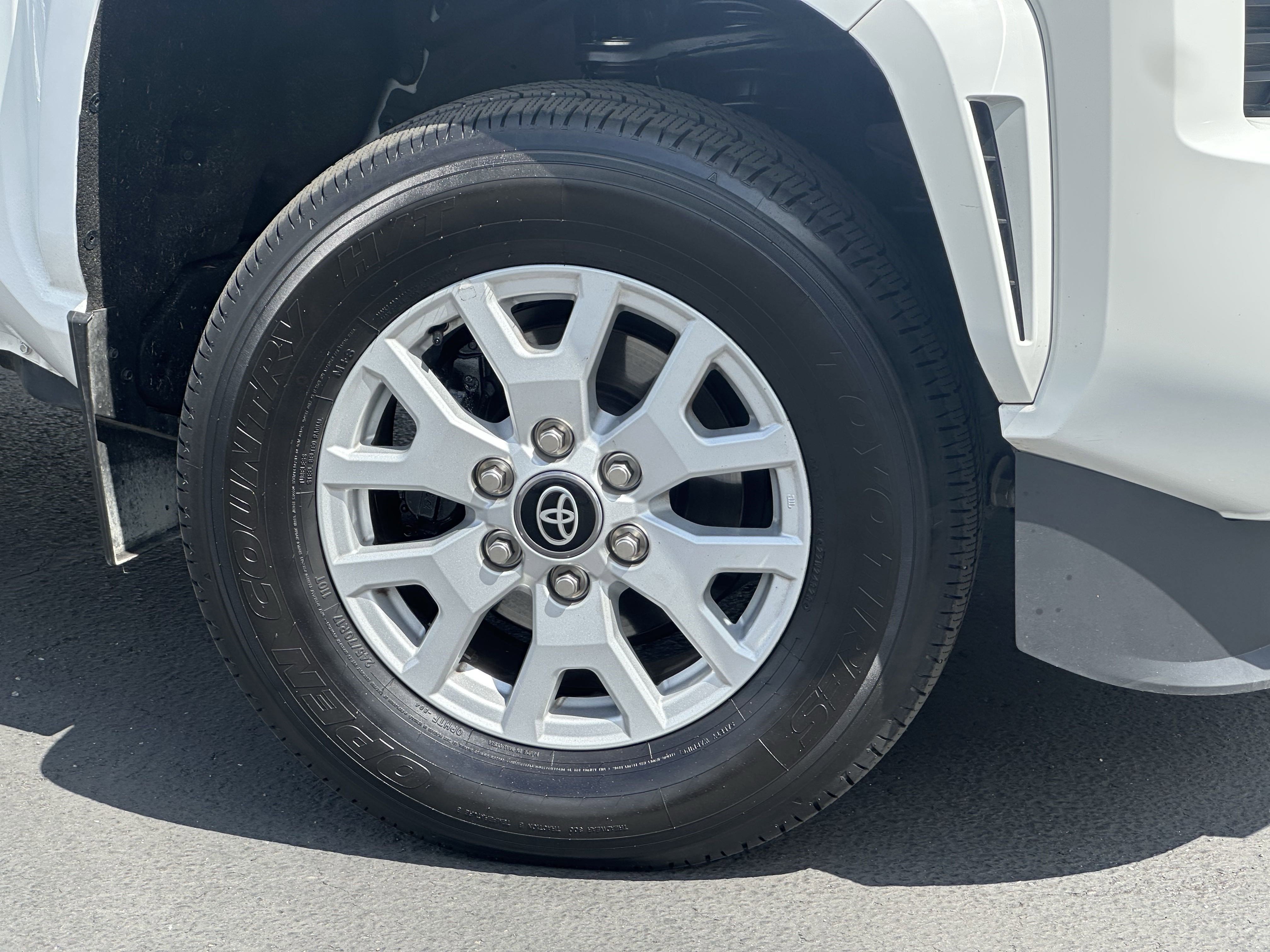 Used 2024 Toyota Tacoma SR5 image 8