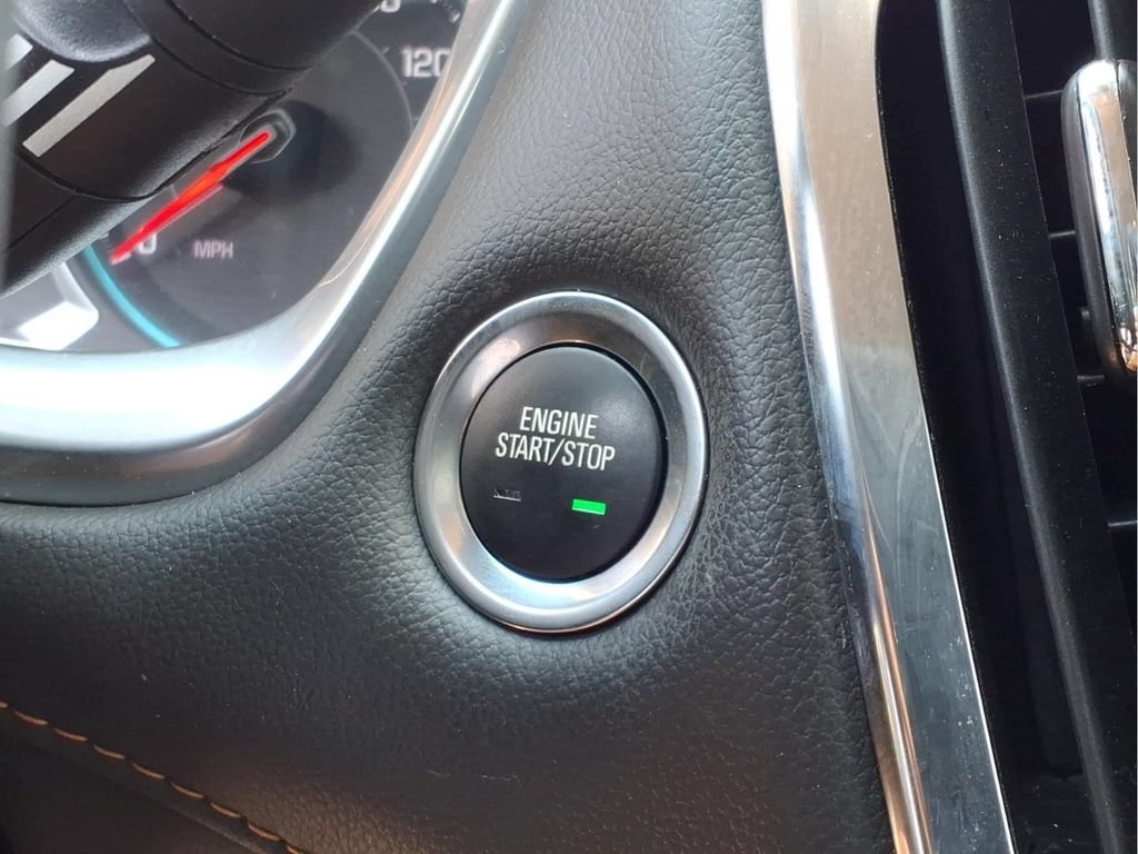 Used 2021 Chevrolet Traverse LT FWD image 10