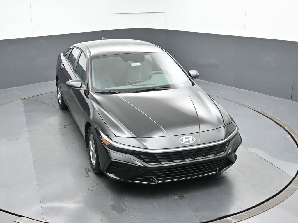 New 2026 Hyundai Elantra SE image 24