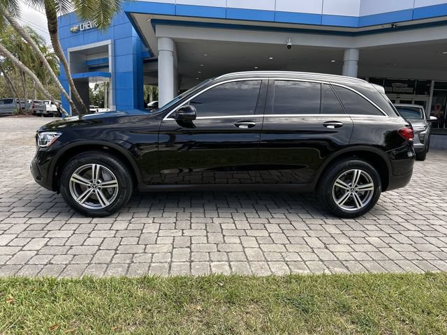 Used 2022 Mercedes-Benz GLC 300 w/ Premium Package Lite image 31